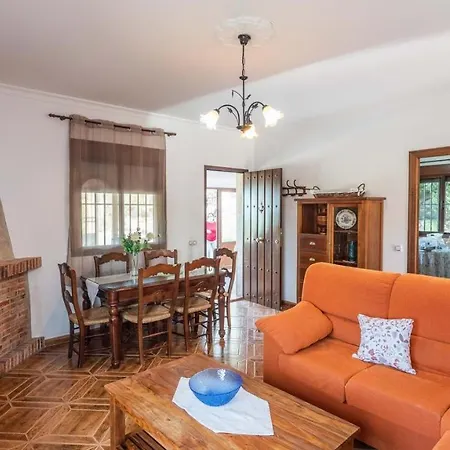 Fuente Barrera By Ruralidays Holiday home *